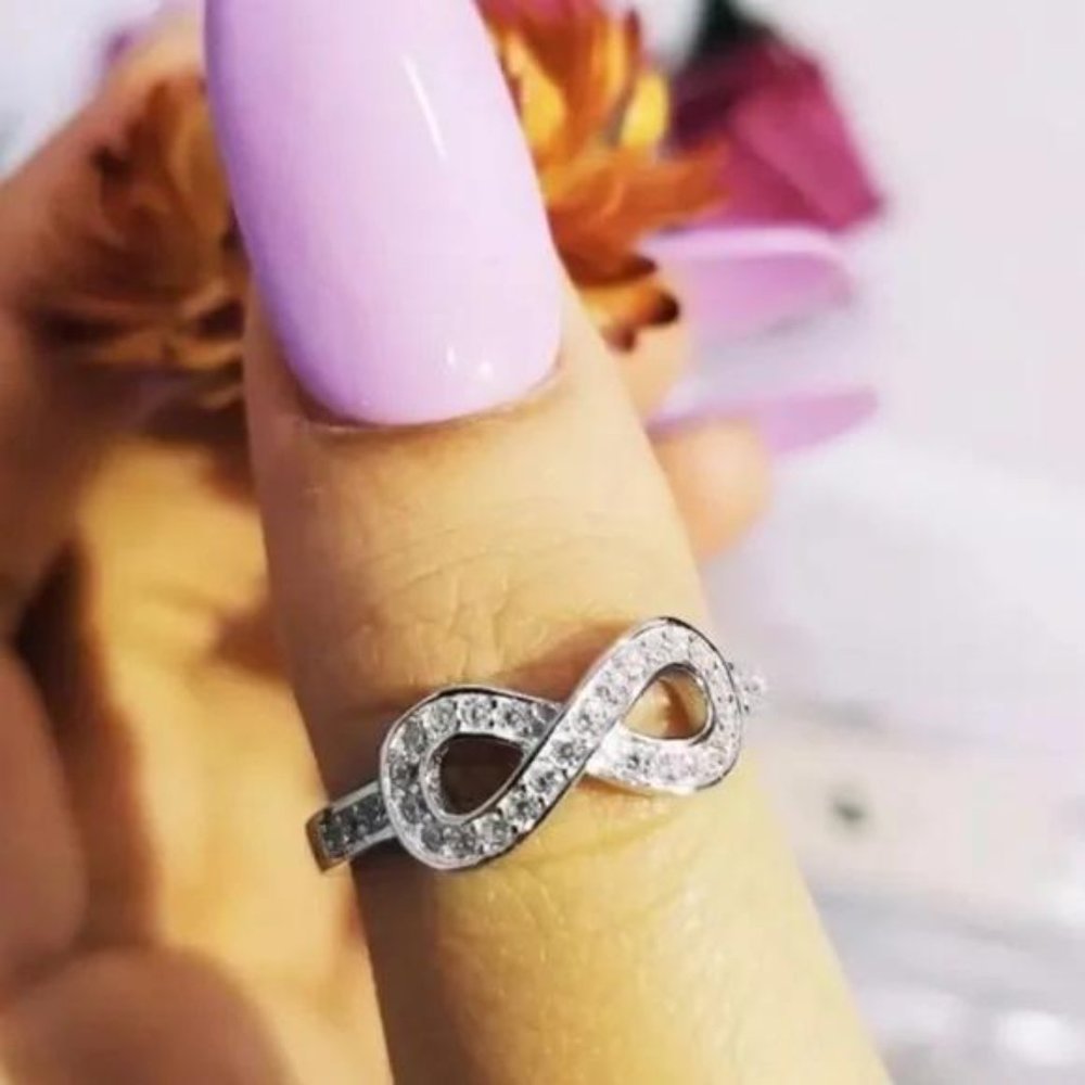 NEW INFINITY 925 STERLING SILVER DIAMOND RING, CUTE RING, SHINY RING. - Picture 2 of 5